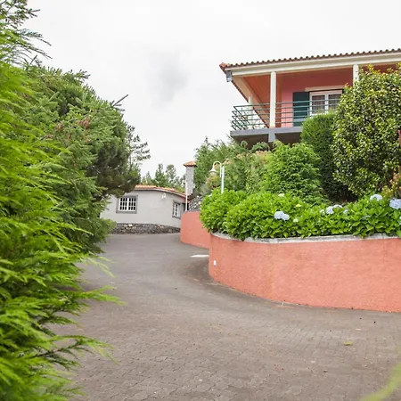 Ferienhaus Quinta Do Santo By Lovelystay Santo Antonio da Serra